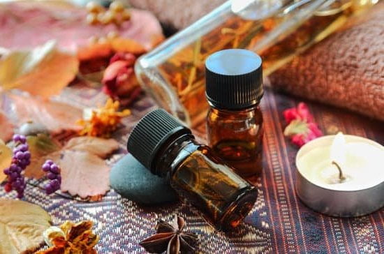 How Does Inhalation Of Aromatherapy Work | Deep Aromatherapy